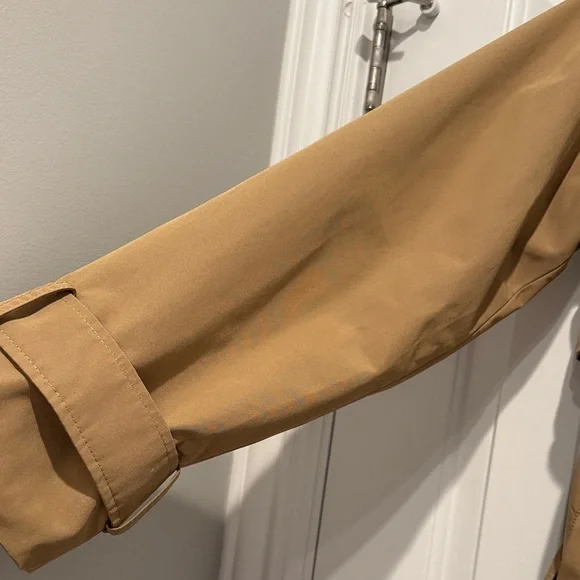 Abercrombie & Fitch Tan Trench Coat - Picture 5 of 9